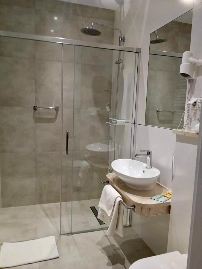 Hotel Piast Slupsk Ngoại thất bức ảnh