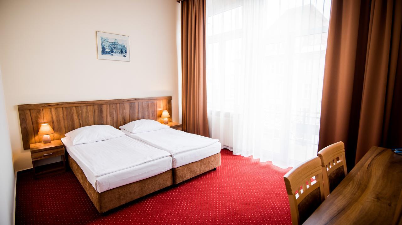 Hotel Piast Slupsk Ngoại thất bức ảnh